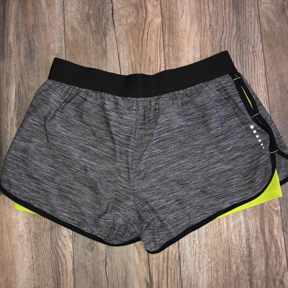 Layer 8 Running Shorts-Size M-Gray Space Dye